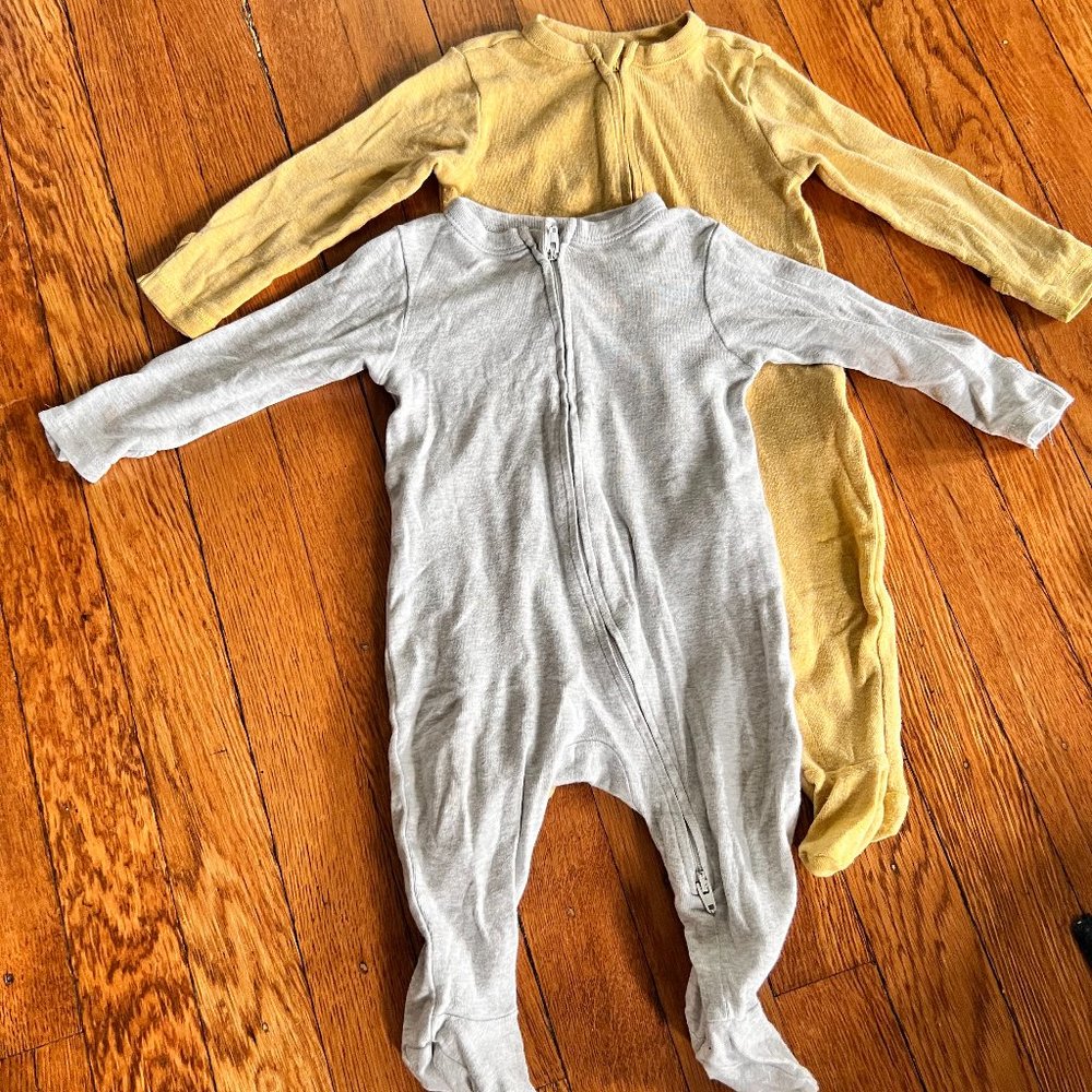 Old Navy yellow and gray pajamas set - 3-6, and 6-9 months